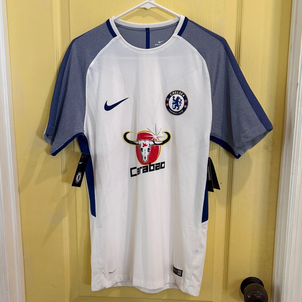 Nike White and Navy Chelsea Football Jersey with Crabbao Crest